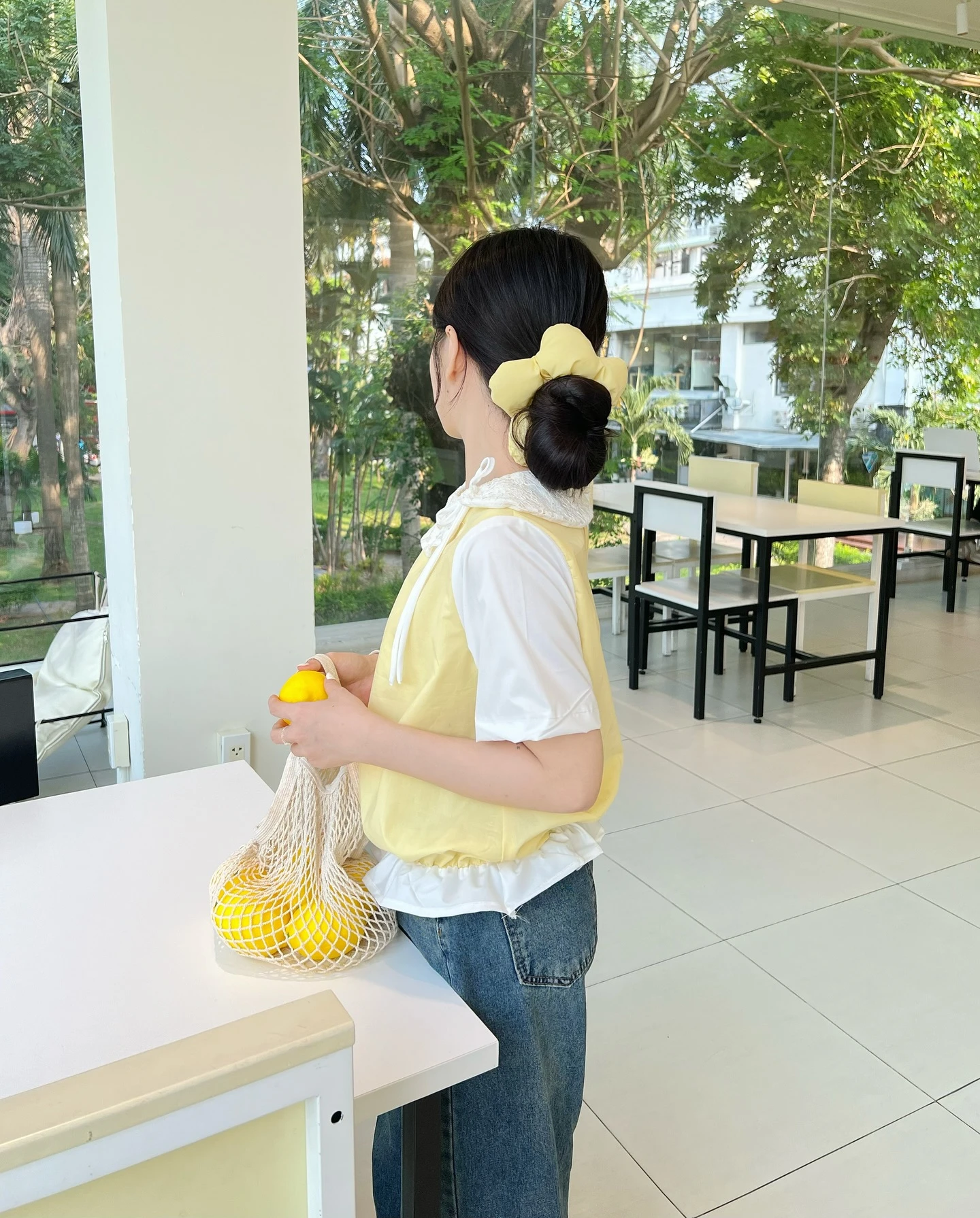 Áo babydoll vàng phối trắng bo chun