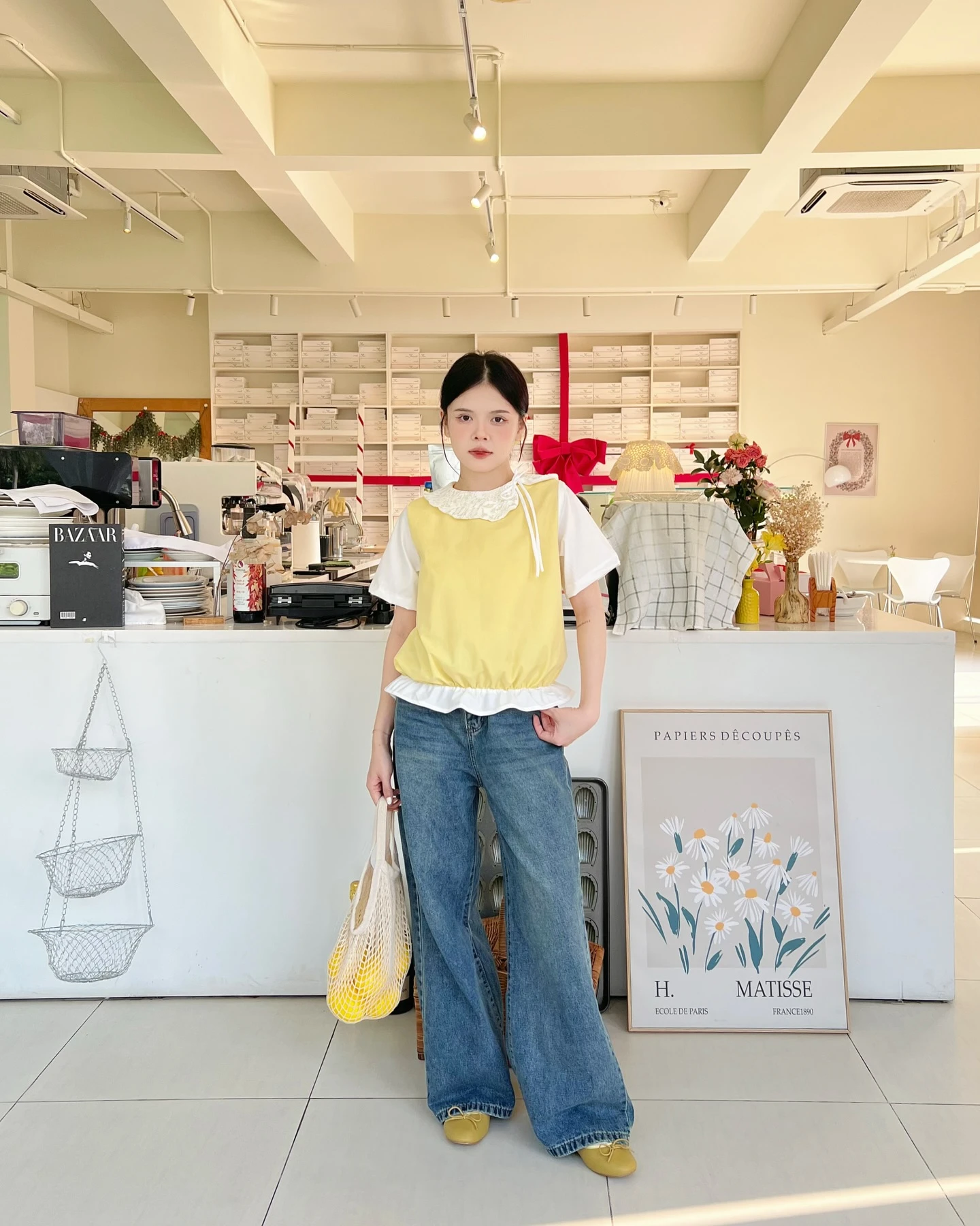 Áo babydoll vàng phối trắng bo chun