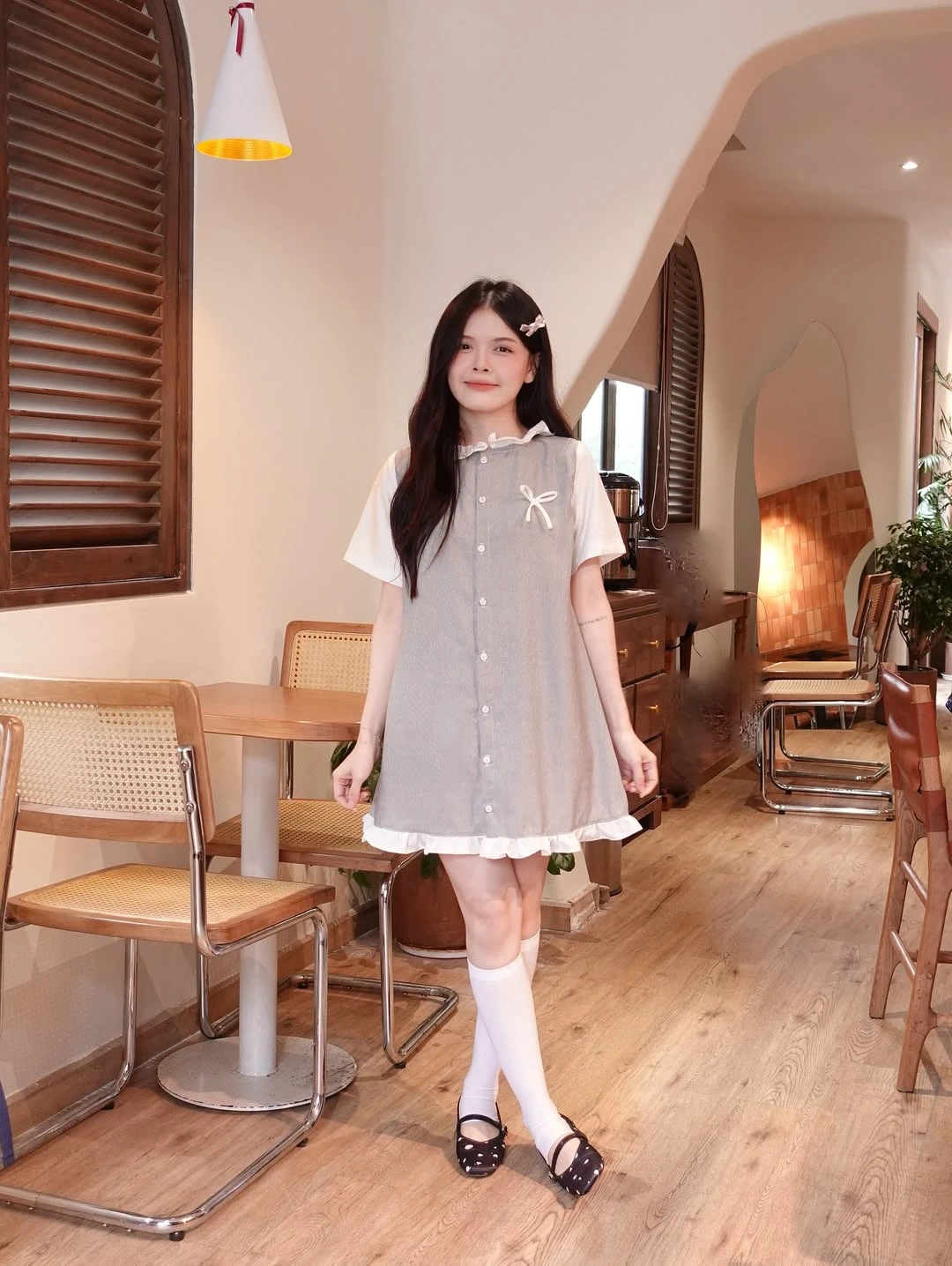 Đầm babydoll sơ mi xám phối trắng