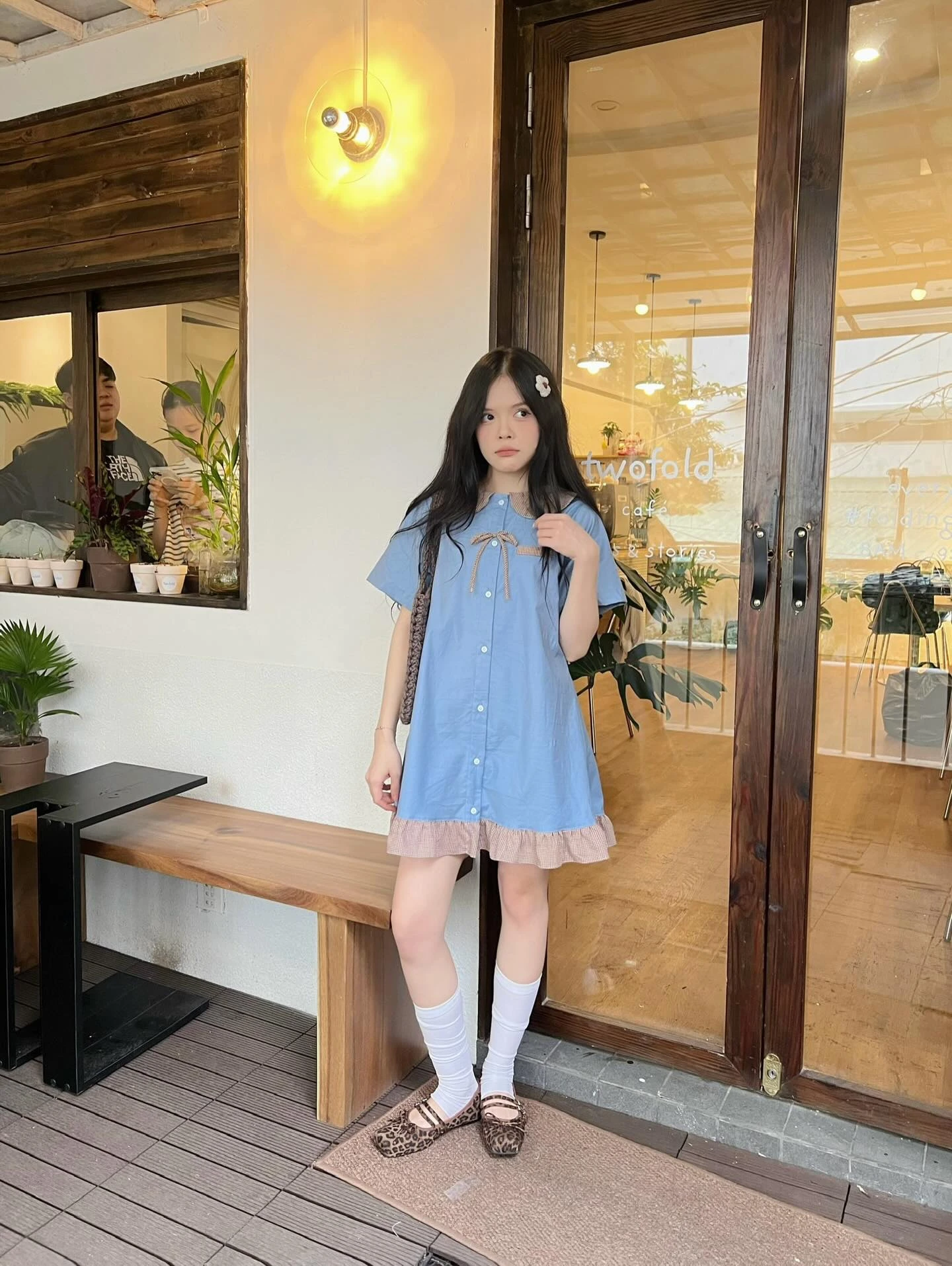 Đầm babydoll xanh dương phối caro nâu