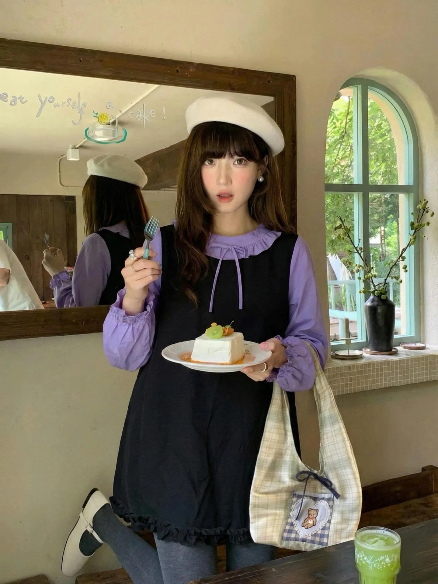 Đầm babydoll đen phối tím tay dài