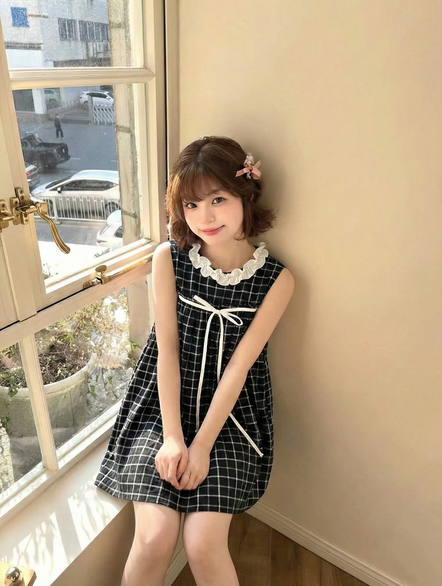 Đầm babydoll sát nách caro đen