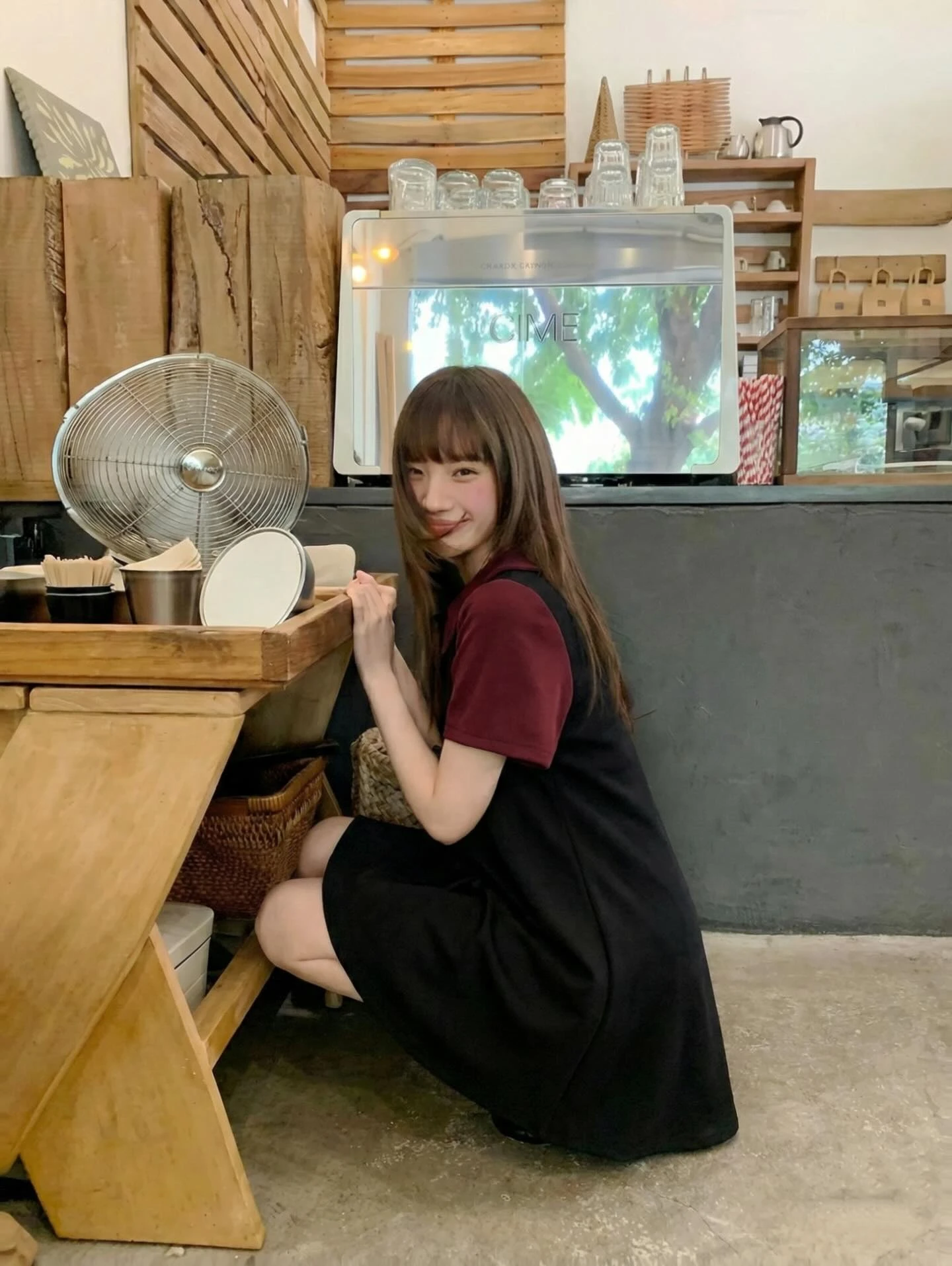 Đầm babydoll đen nơ phối đỏ đô