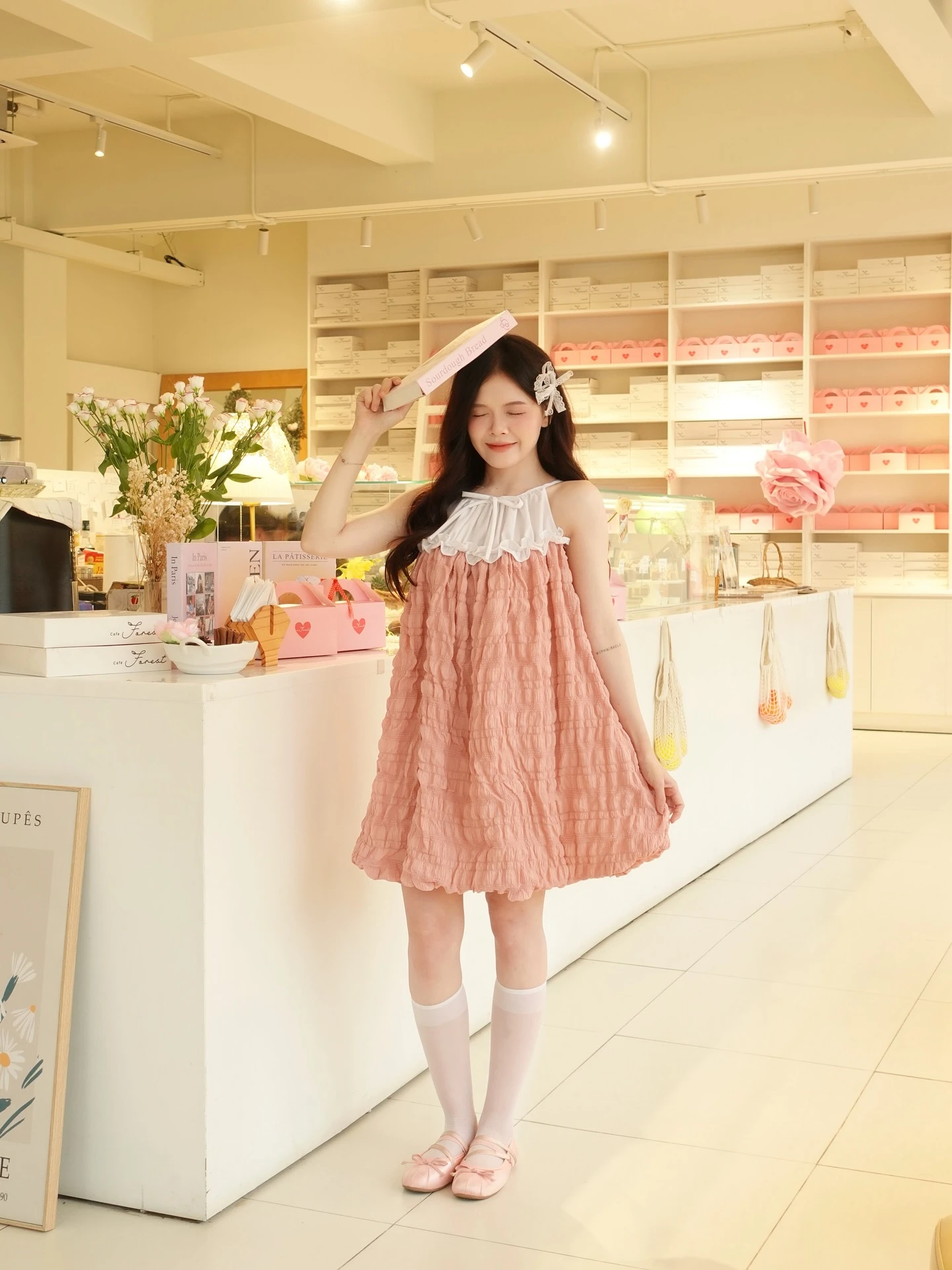 Set babydoll hồng bồng bềnh phối trắng 2 dây nơ kèm bảo hộ