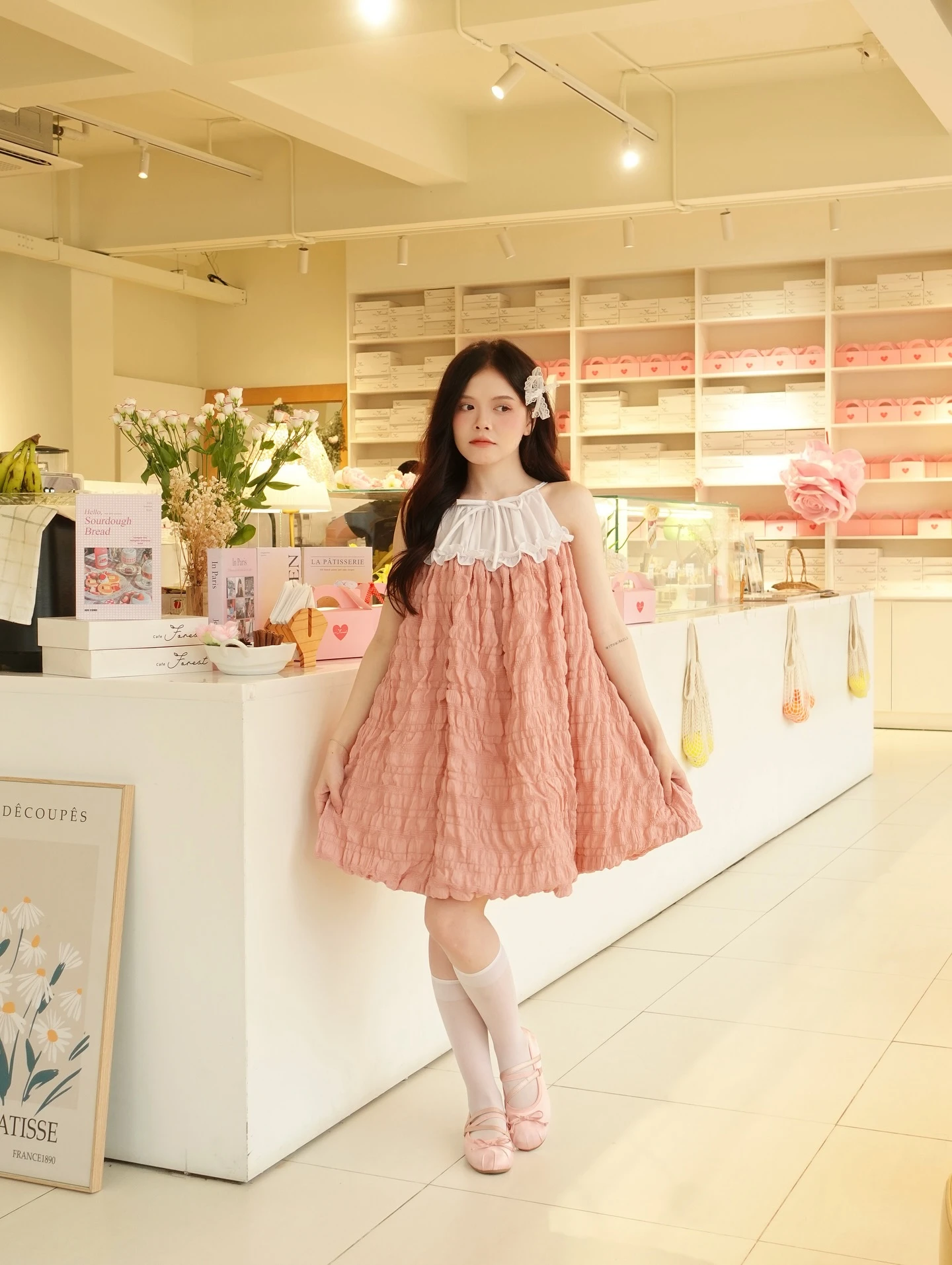 Set babydoll hồng bồng bềnh phối trắng 2 dây nơ kèm bảo hộ