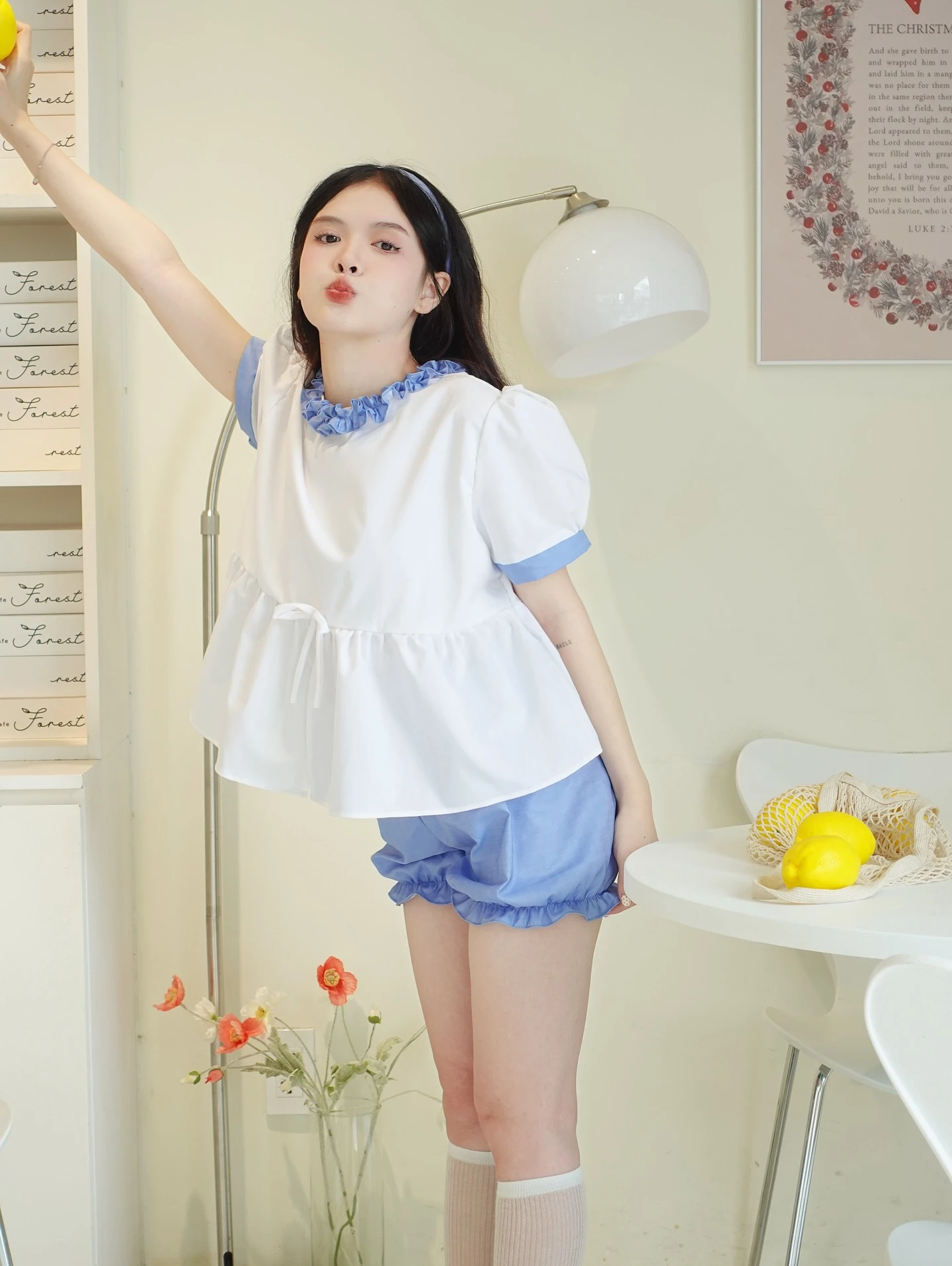 Set babydoll áo trắng + quần xanh line bèo