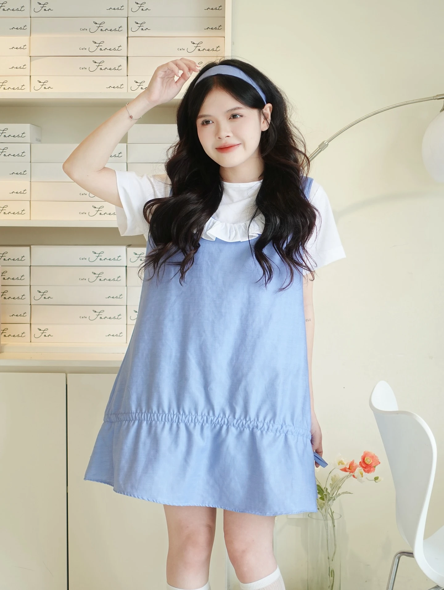 Set babydoll yếm xanh áo trắng bo chun kèm bảo hộ