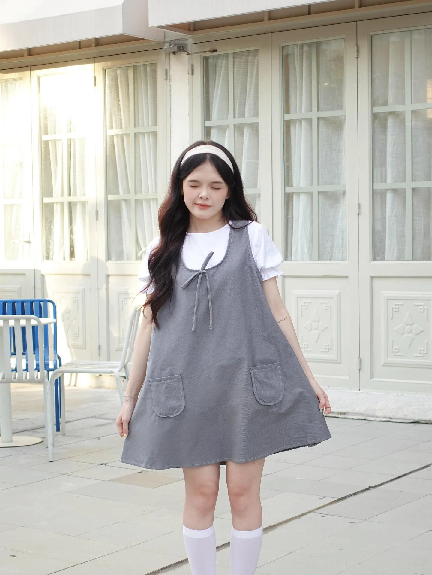 Set babydoll áo trắng yếm xám