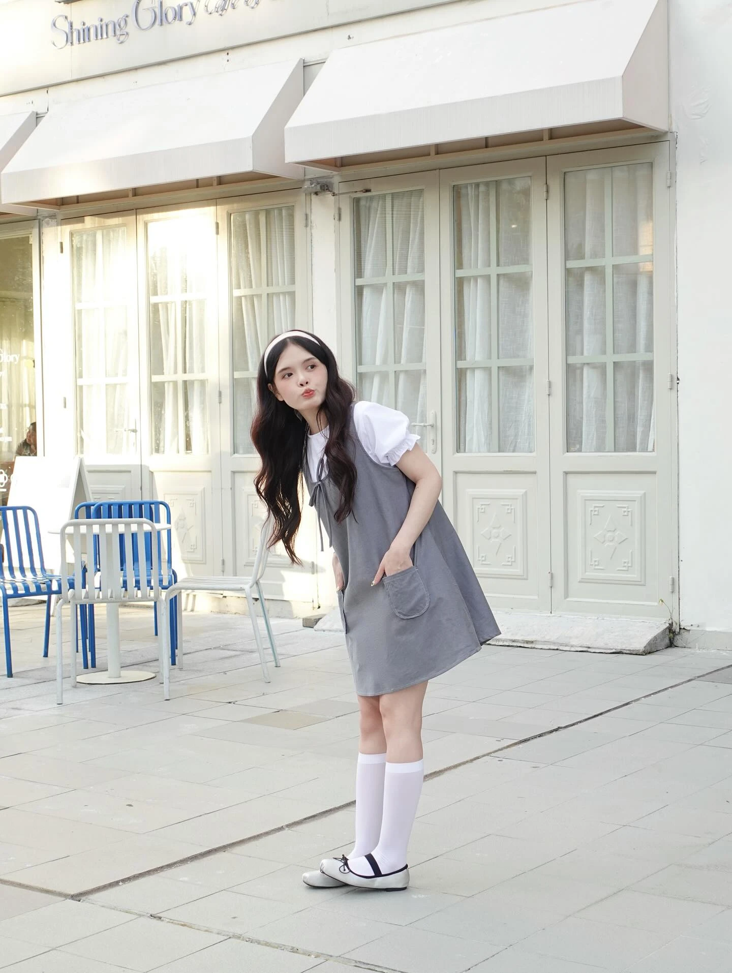 Set babydoll áo trắng yếm xám