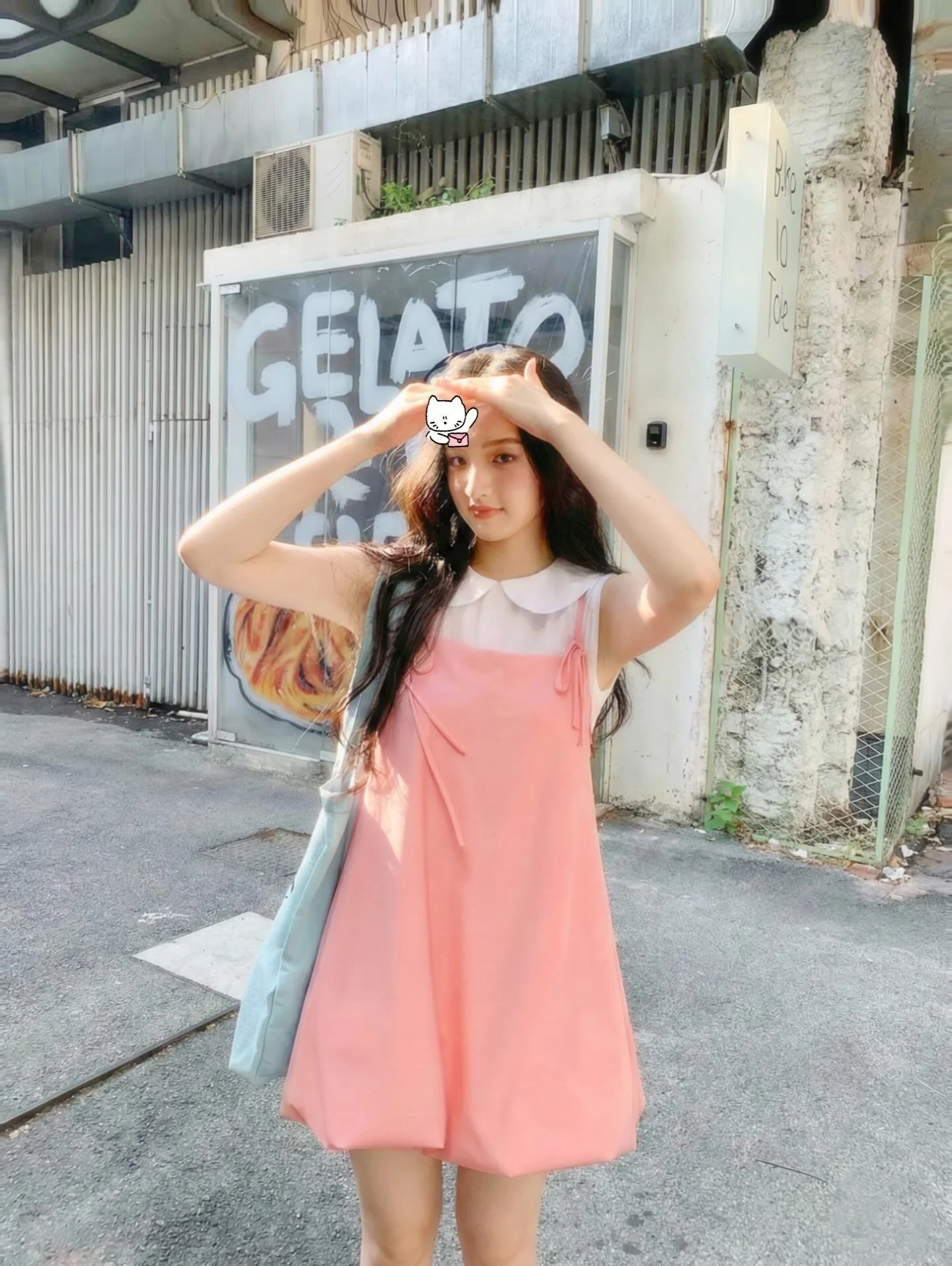 Set babydoll áo trắng sát nách yếm hồng dáng bí