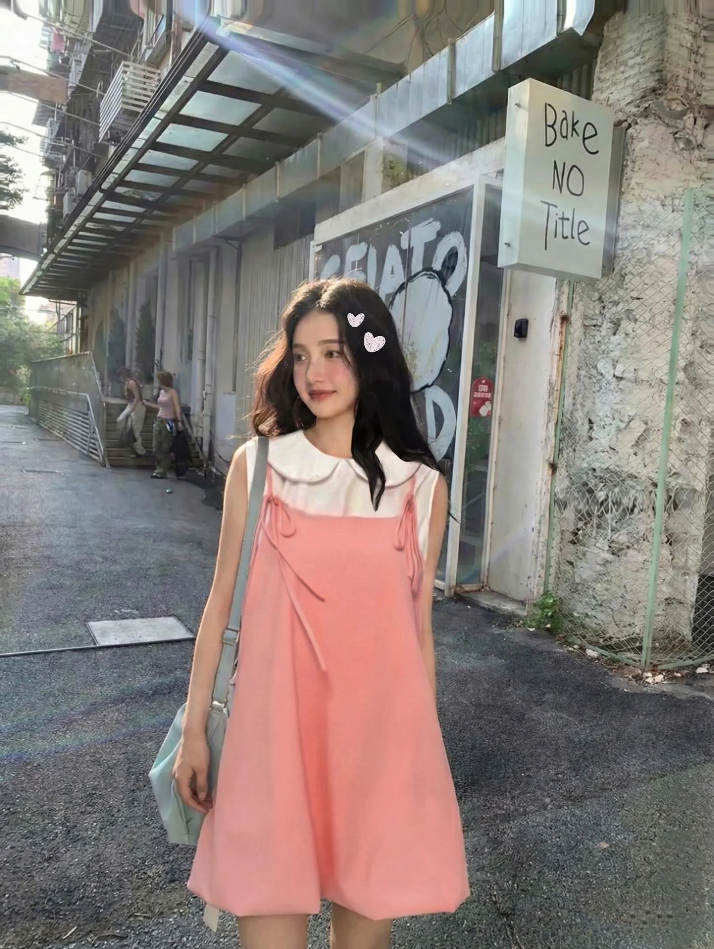 Set babydoll áo trắng sát nách yếm hồng dáng bí