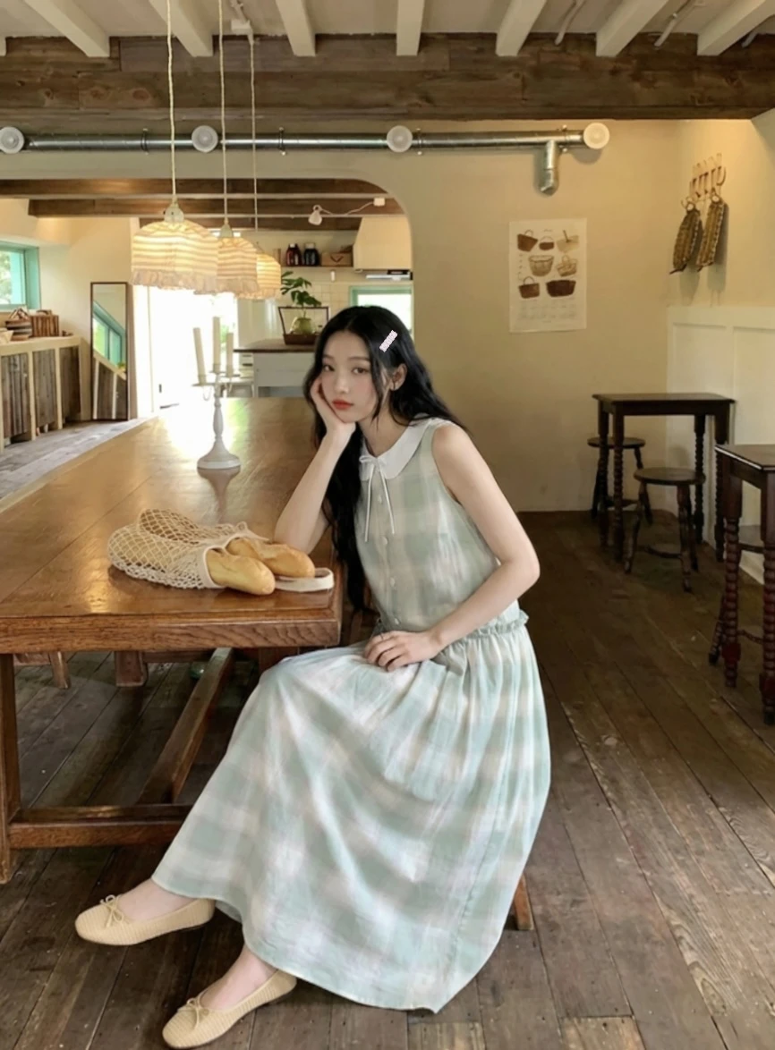 Đầm babydoll sát nách caro xanh hồng pastel form dài